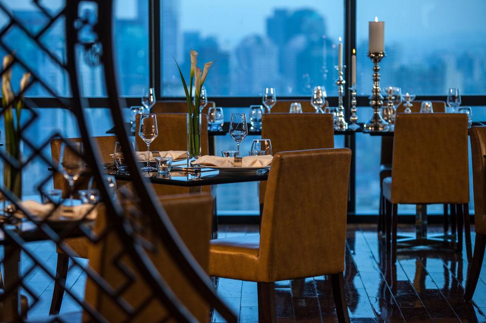 Renaissance Shanghai Zhongshan Park Hotel Bagian luar foto
