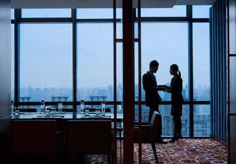 Renaissance Shanghai Zhongshan Park Hotel Bagian luar foto