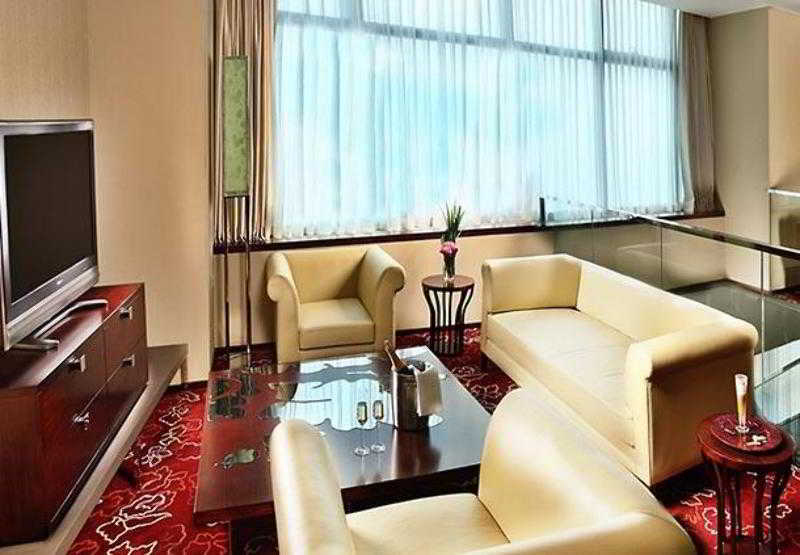 Renaissance Shanghai Zhongshan Park Hotel Ruang foto