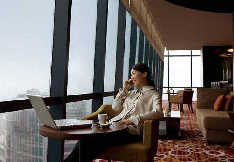 Renaissance Shanghai Zhongshan Park Hotel Bagian luar foto