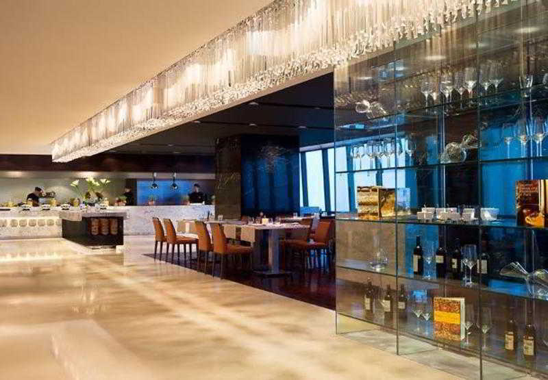 Renaissance Shanghai Zhongshan Park Hotel Bagian luar foto